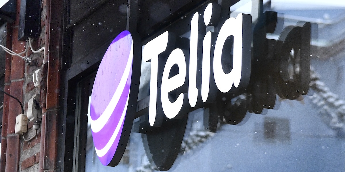 Telia säljer TV4 för halva priset
