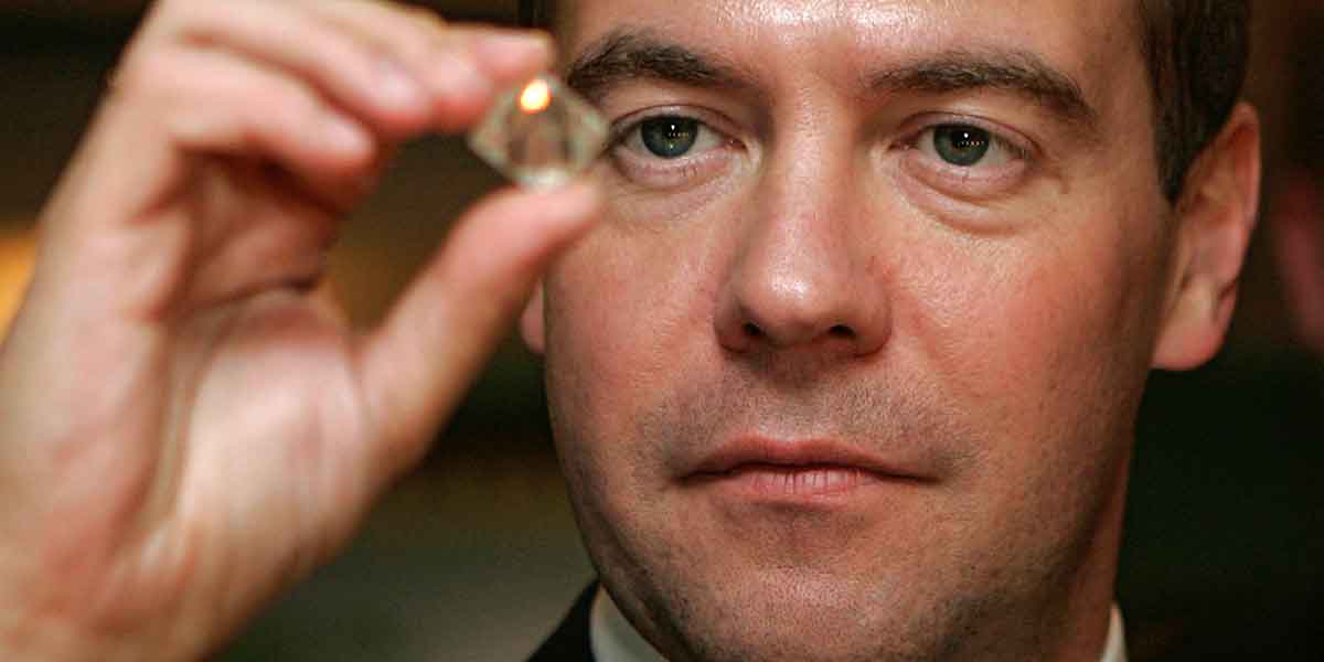 Diamantjätten och vd:n på sanktionslistan