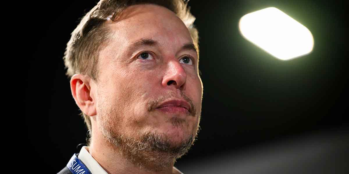 Elon Musk slår tillbaka: “Fake news”