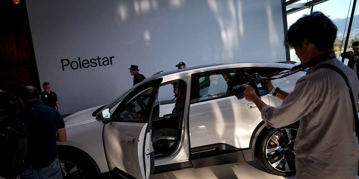 Tungt börsår för Volvo Cars och Polestar