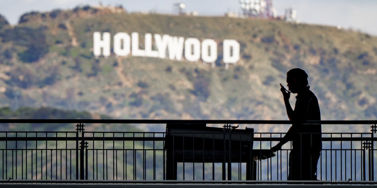Hur ska Wall Street kunna tjäna pengar på Hollywood?