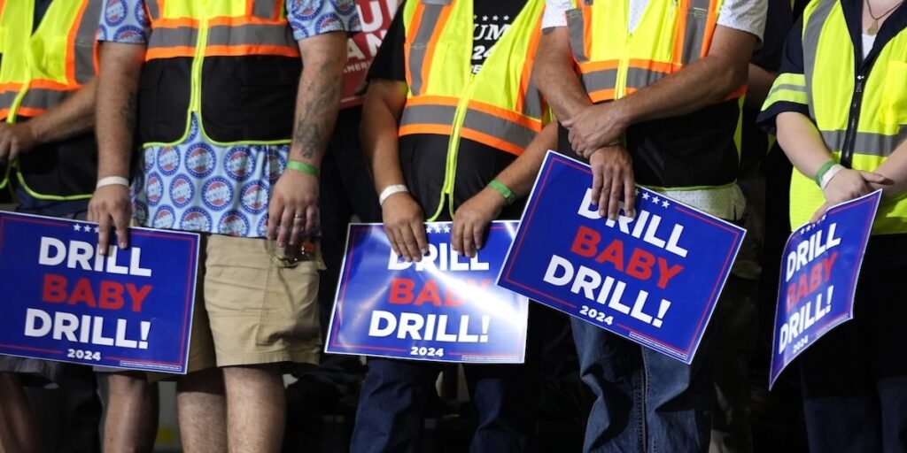 Trumps politik "Drill Baby Drill" gick igenom och de gröna miljarderna slopas.