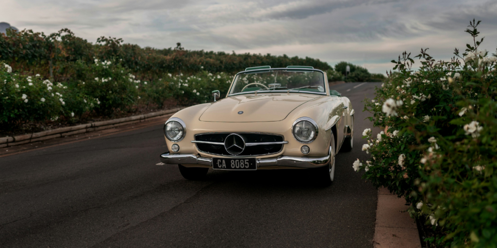 Mercedes-Benz SL (Foto: Jason Clifton on Unsplash)