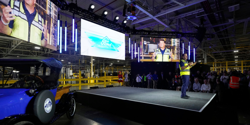 Här pratades det om Fords nya elbil. (Foto: Darron Cummings/AP/TT)