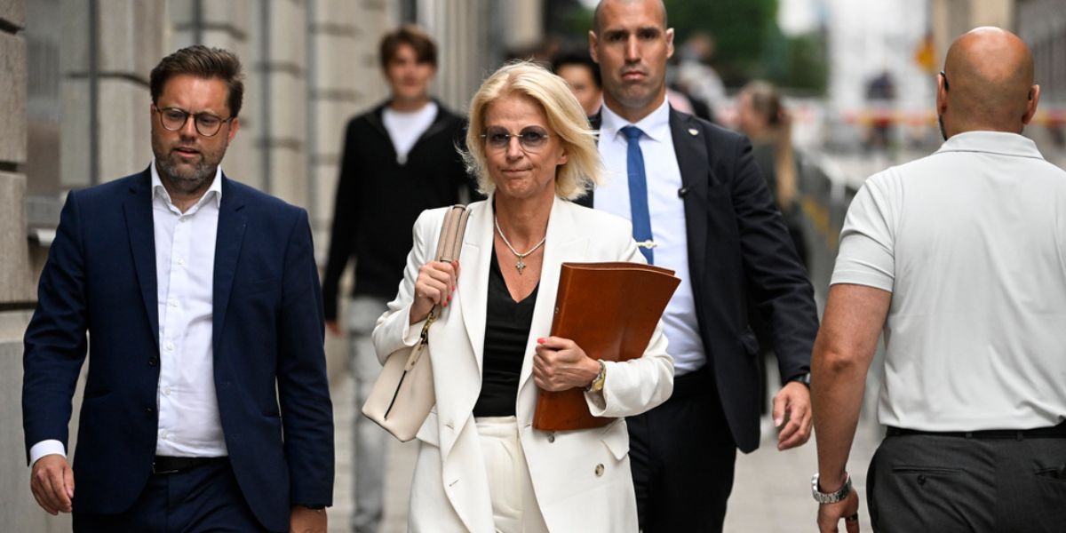 Svantesson: Hushållen har blivit försiktiga