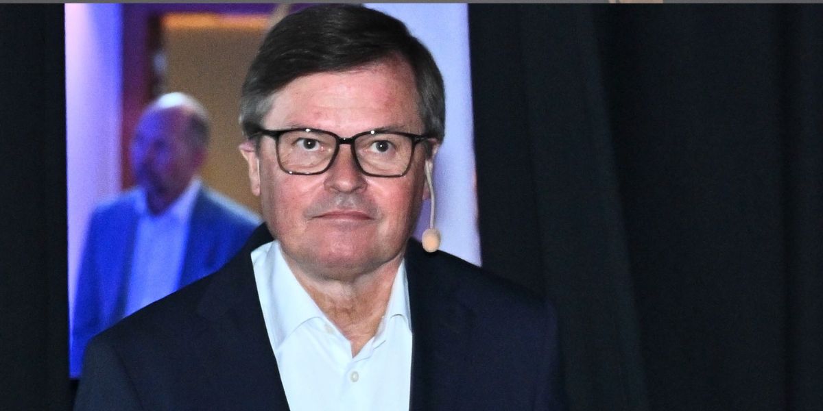 Ångerfull SJ-boss gör en pudel: ”Ber om ursäkt”