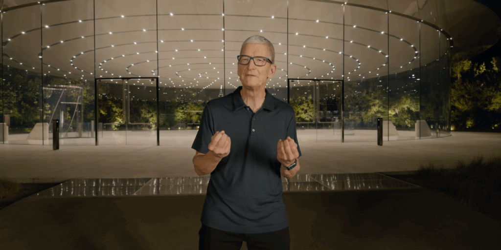 Tim Cook presenterade en del nyheter för Apple. (Foto: Apple)