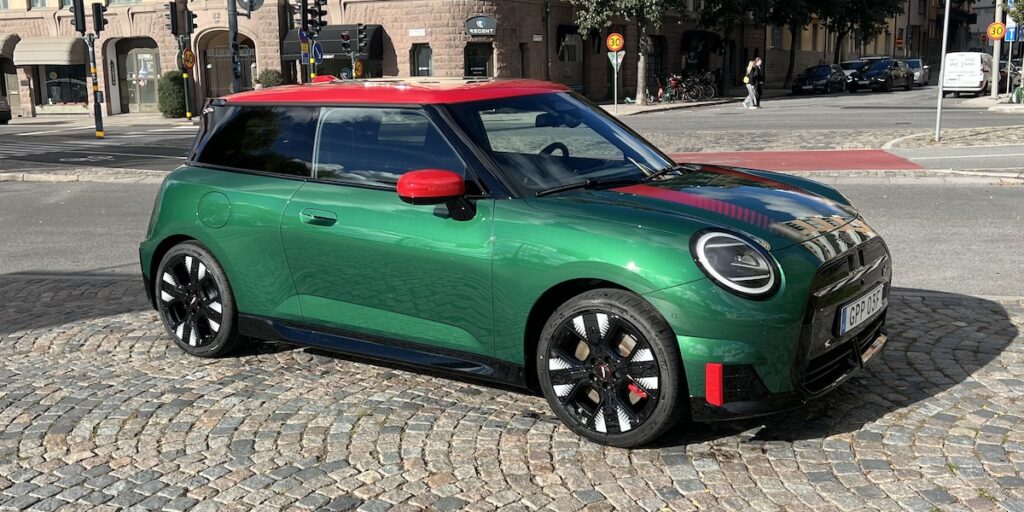 Mini Cooper JCW electric