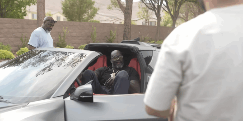 Shaquille O'Neal Chevrolet Corvette C8 (Foto: Effortless motors Youtube)