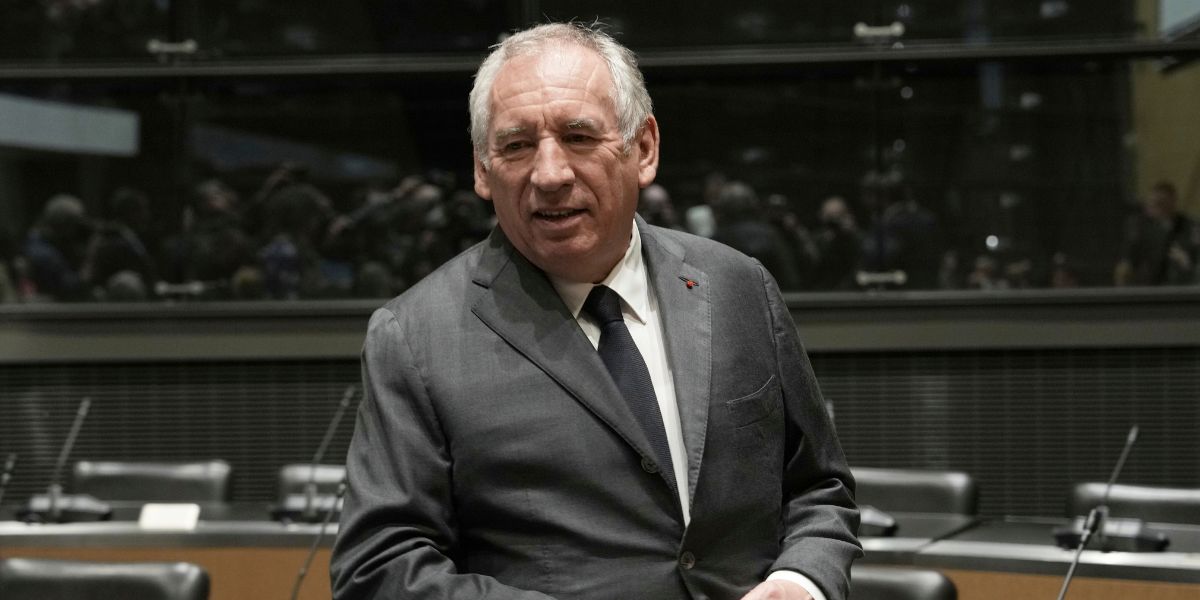 Varning: Skakat Frankrike kan välta Europas ekonomi