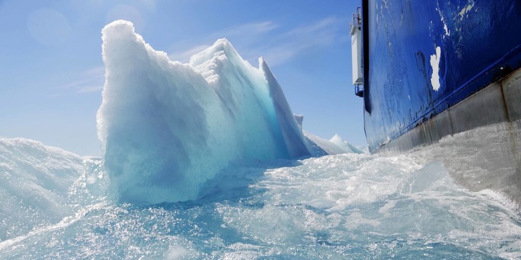 Isarna i Arktis påverkar även vädret i Europa visar forskning.