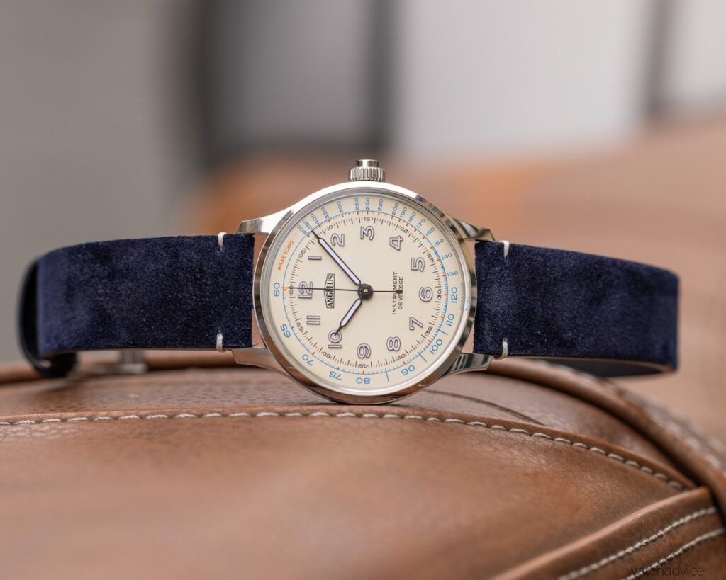Nya Angelus Instrument de Vitesse Monopusher Chronograph har inspirerats av instrumentbrädan i GT-bilar.