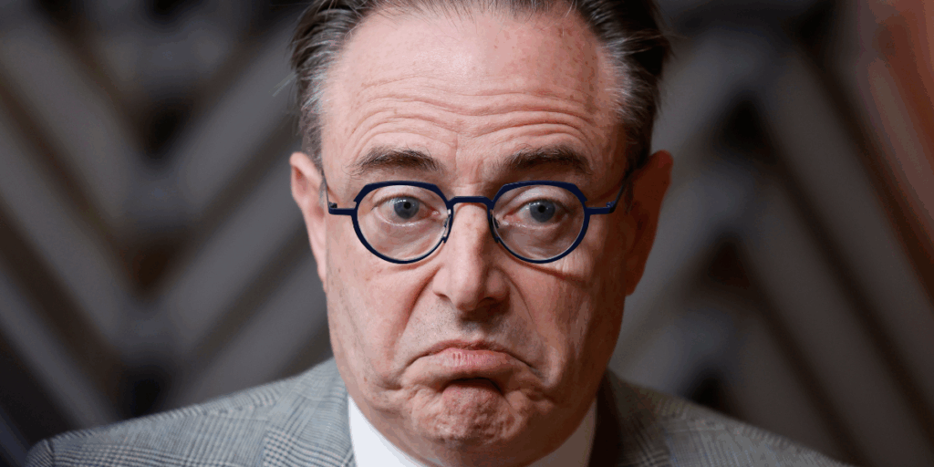 Belgiens premiärminister Bart de Wever är restriktiv till att använda frysta ryska tillgångar för att säkra lån till Ukraina. (Foto:
Geert Vanden Wijngaert/AP/TT)