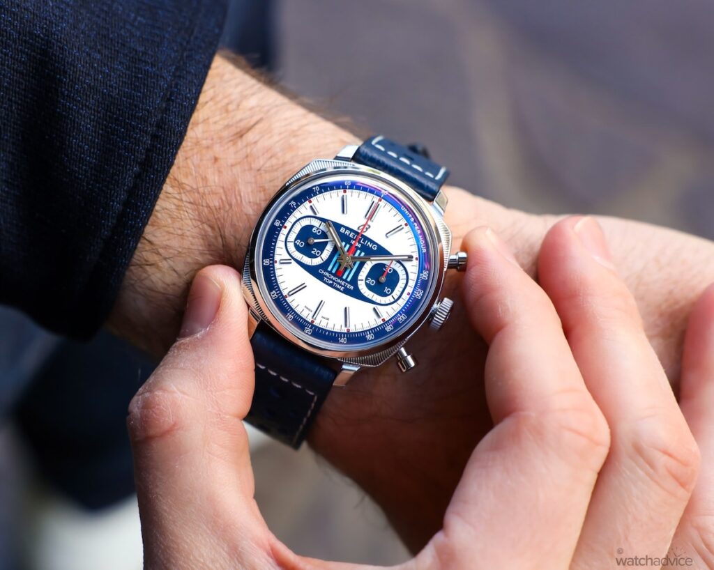 Även Breitling vill hänga med i racet genom sin modell Top Time "Martini Racing".
