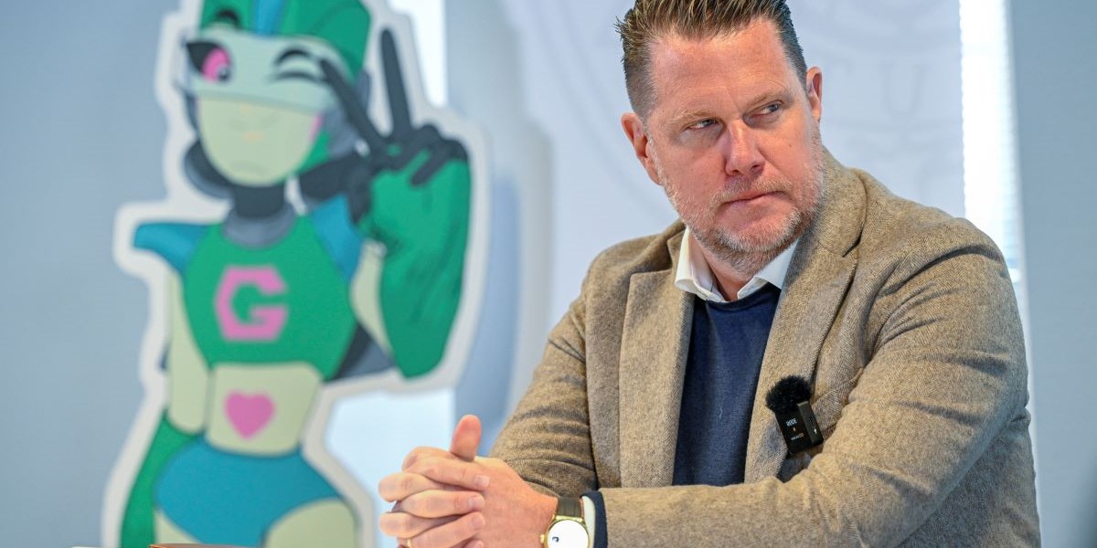 Storbankernas experter oense om populära aktiens värdering