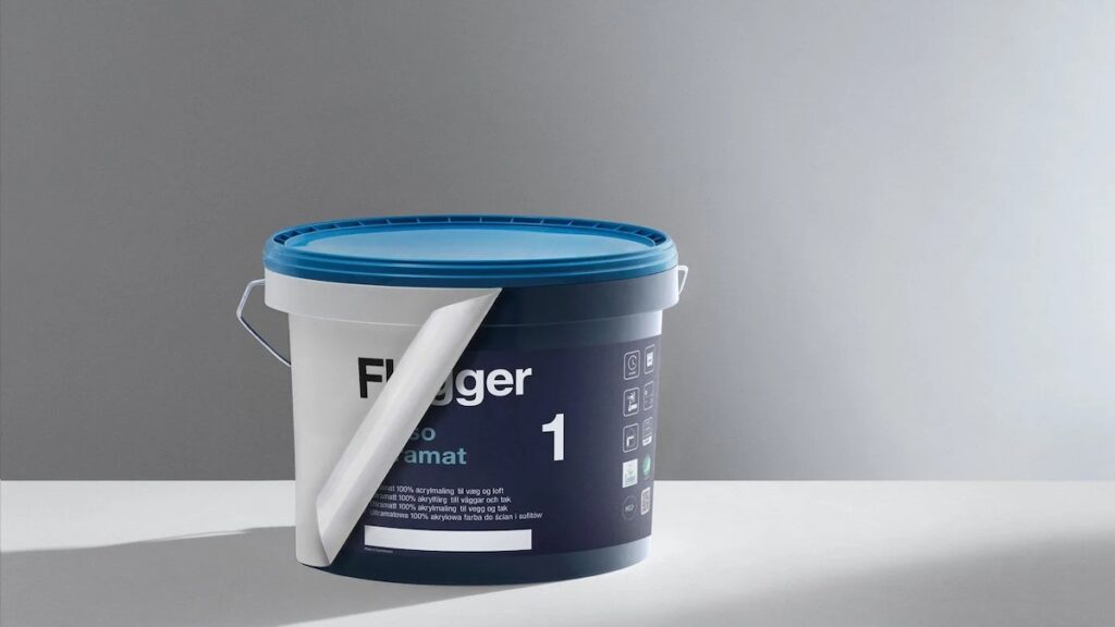 Den danska färgjätten har hamnat i blåsväder.