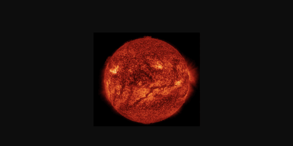 Ett jättelikt filament av svalare plasma syns som en mörk linje över solens yta. När sådana strukturer kollapsar kan de ge upphov till så kallat coronal rain. (Foto: NASA/SDO)