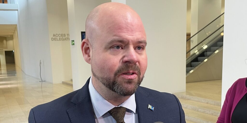 Landsbygdsminister Peter Kullgren (KD) efter tisdagens EU-beslut om fiskekvoter i Östersjön. Sverige var ensamt om att rösta nej. (Foto: Wiktor Nummelin / TT)
