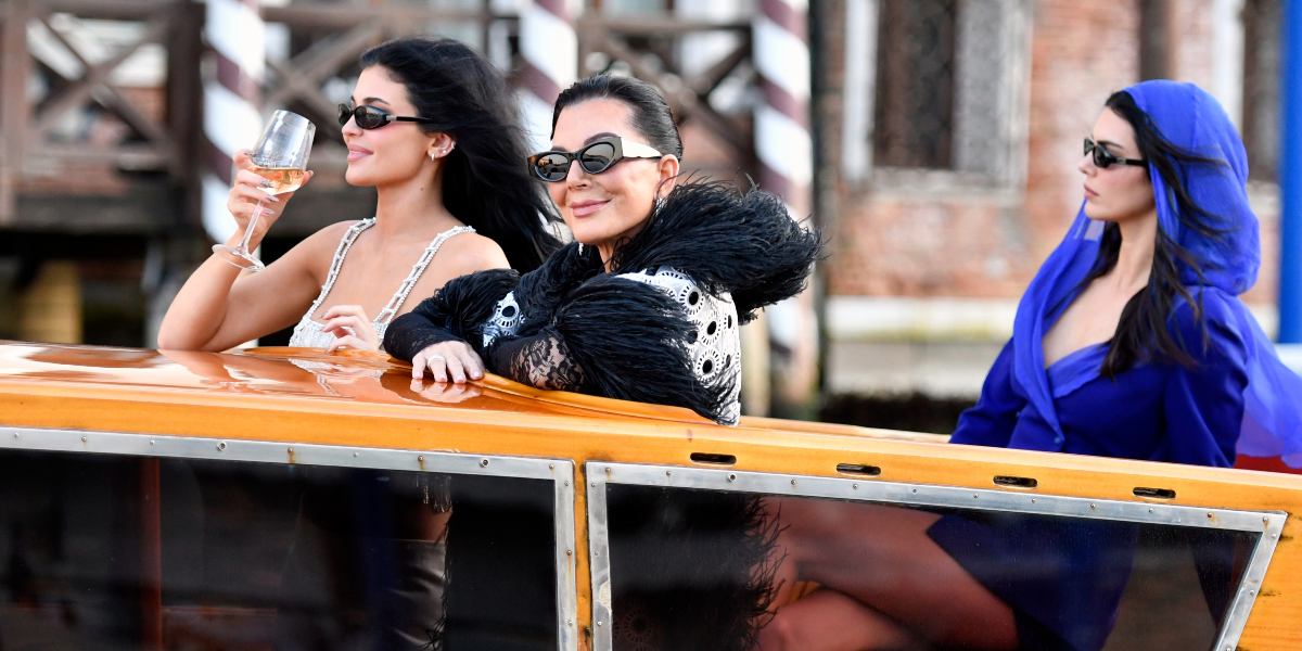 Superrika överger lyxvaror när medelklassen kommer ikapp