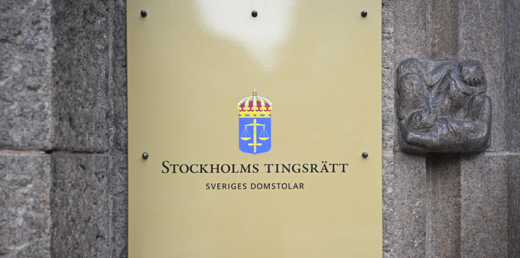 Advokat häktad