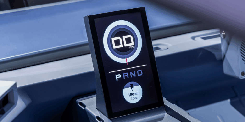 Närbild på den lilla skärmen som även visar det som ungdomarna i dag kallar: Prindler. (Foto: Dacia)