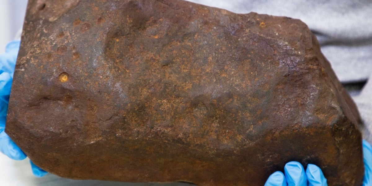 Hoppades att stenen var guld – visade sig vara mer värdefull