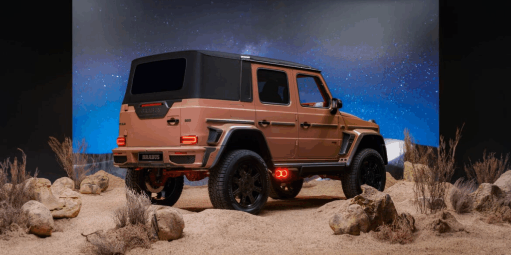 Bakdelen med taket uppe. (Foto: Brabus)