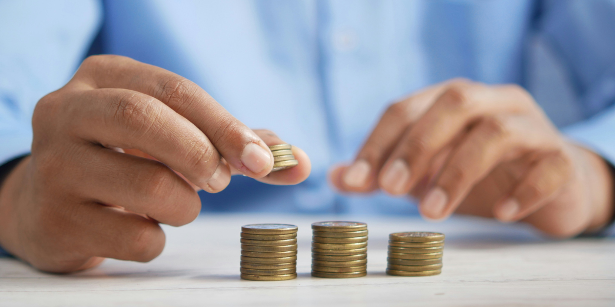 Estland rusar i Europas skattekapplöpning – Frankrike tappar