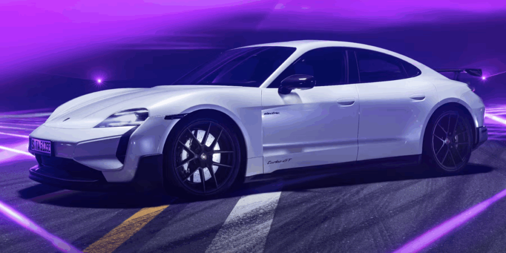 1 108 hästkrafter och bilen skjuter iväg till 100 km/h på 2,2 sekunder. (Foto: Porsche)