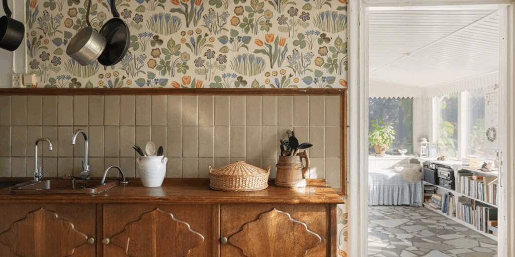 En av Nackas mest unika bostäder, helt avskilt men nära Stockholm. (Foto: Skandiamäklarna Nacka)