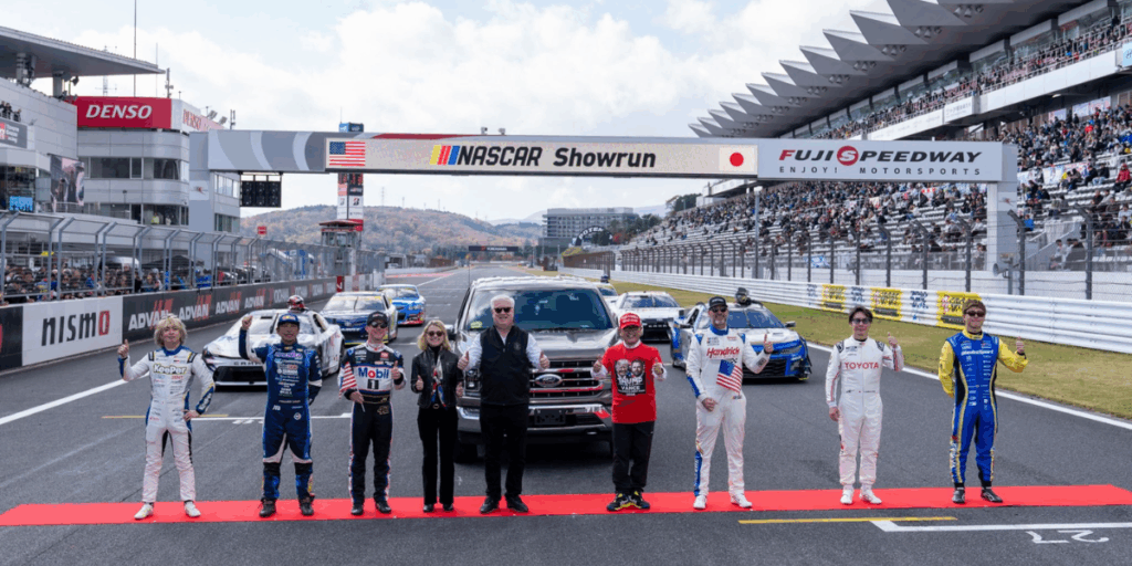 Frågan är om flirten med MAGA kommer resultera i något? (Foto: USAmbJapan på X)