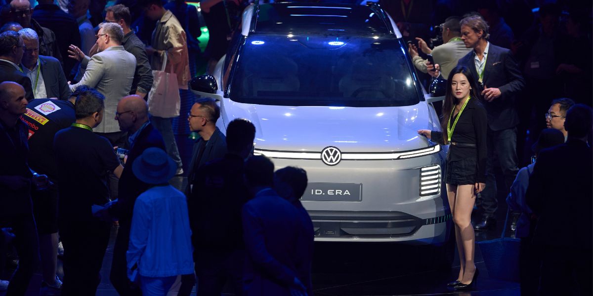 Volkswagen: Halva priset med bilar från Kina