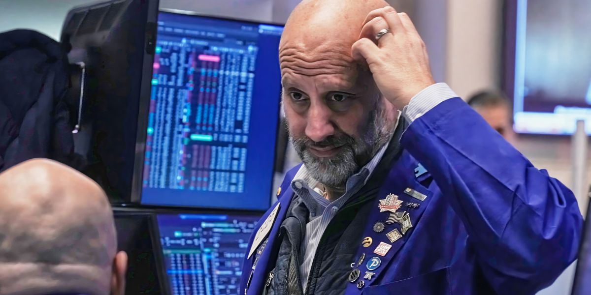 Varningsklockorna blinkar rött på allvar för USA-börsen