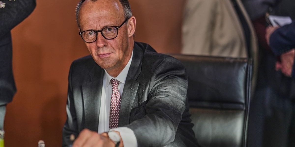 De subventionerar elen i tre år