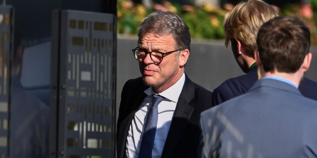 Anklagar storbanken: “Mörkade 200 miljarder euro”