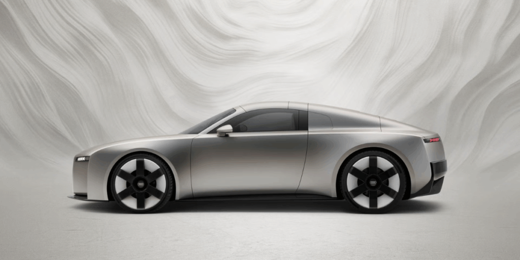 Fina linjer. Bortsett från två säten så har den väl inte så mycket från varken R8 eller TT? (Foto: Audi)