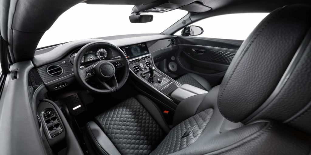 Det inre på 900 superblack. (Foto: Brabus)