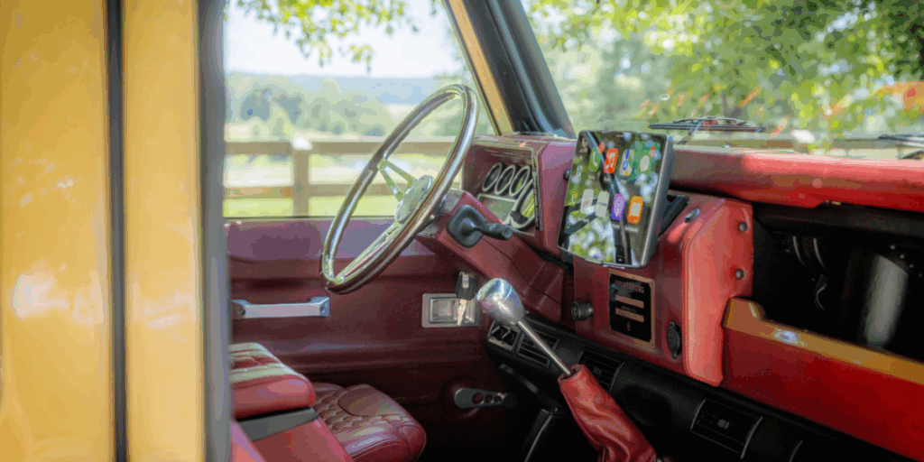 Här hittar du en del av det moderna, se skärmen i mitten. (Foto: Helderburg)