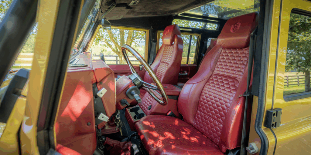 Välkommen in. Här blir man omhuldad av rött läder. (Foto: Helderburg)