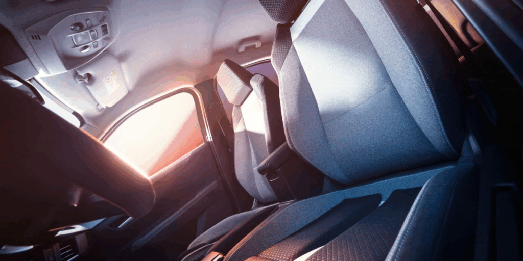 En liten glimt av insidan. Ger inget överdrivet starkt intryck. (Foto: Opel)