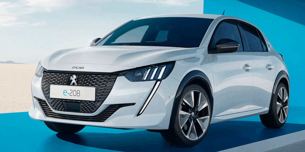 Peugeot e-208 är byggd på samma plattform som sitt bensinsyskon. (Foto: Peugeot)