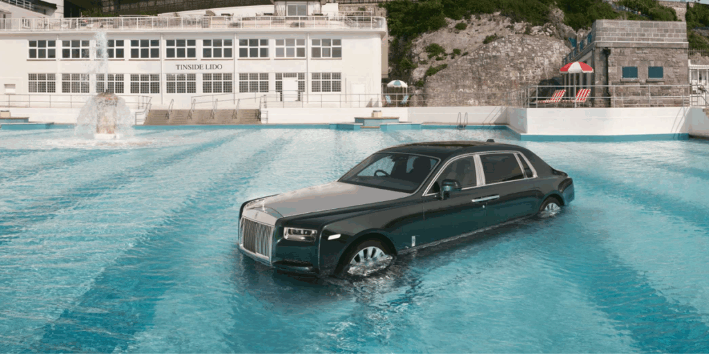 Keith Moons födelsedag slutade på ett ikoniskt sätt, varför får vi säkert aldrig veta. Men en Rolls-Royce i poolen verkar stämma. (Foto: Rolls-Royce)