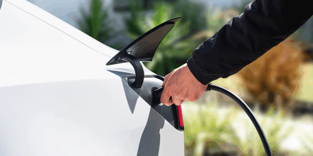 Ladda, tuta och kör. (Foto Tesla)