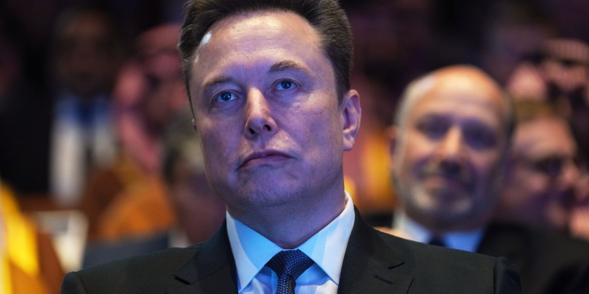 Elon Musk: AI kan få slut på USA:s skuldkris inom tre år