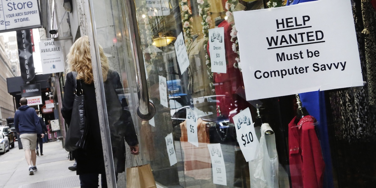 Arbetsmarknaden darrar: “Det kan spricka”