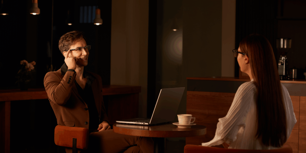 Slipp hörlurar och ta upp mobilen. Du har allt med dig i glasögonen. (Foto: Xiaomi)