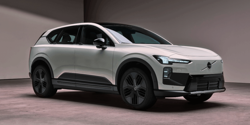 Designen följer Volvos nya elbilslinje med tydliga drag från EX90. (Foto: Volvo)